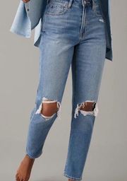 Women’s  Ripped Mom Jean