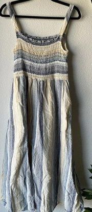 artisan ny linen smocked sun dress blue stripe size M 100% Linen