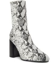 Steve Madden Trent Knit Ankle Bootie Shoes‎ Snake Print Textile, Womens Size 7.5