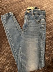 Ultra High Rise Jean