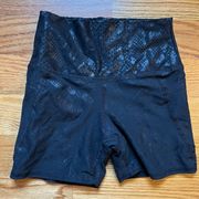 black snakeskin print shorts size small