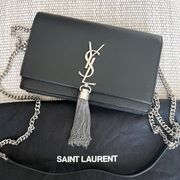 Saint Laurent Grain de Poudre Kate Tassel Wallet on Chain Bag