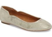 New Corso Como Women's Callie Ballet Flat Moon Silver‎ Size 8 Suede Leather