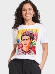 NWT White Frida Kahlo Floral Portrait Tee T-Shirt Top New Small Socialism Artist