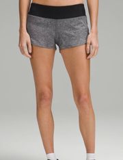 Lululemon Speed Up Shorts 2.5