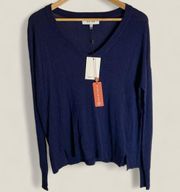 John + Jenn NEW V neck, navy blue, Isaiah sweater in deep end, size medium