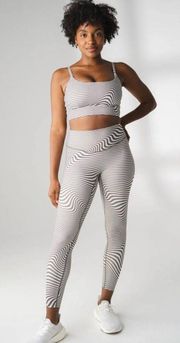 The Ascend Scoop Bra And Leggings Wavelength 