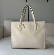 GG Ribbon Tote Leather Medium