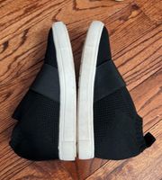 Slip On Sneakers 7.5