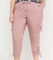 Lane Bryant  18/20 Pink Cropped Cargo Pants