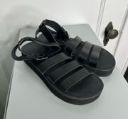 Design Black Platform Strappy Sandals