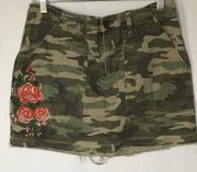 Sanctuary short camo print skirt with embroidery