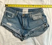 Oneteaspoon High waisted Distressed Shorts Size 27