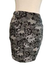 Black & White Floral Print Soft Stretchy Mini Skirt Large