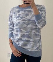 Blue Camo Lightweight  Sweatshirt Sz Small