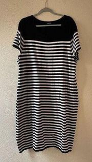 Torrid striped short sleeve sweater dress size 4