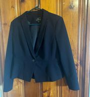 Women’s Fitted Suit Jacket