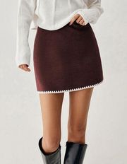 Commense Embroidered Trim Mini Skirt Womens Size Small Burgundy Cream NWT NEW