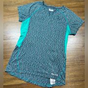 Short Sleeve Perforated Athletic Top Size M