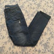 New York and Company Low Rise Skinny Leg Distressed Jeans Size 6