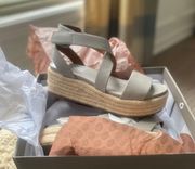 NIB  Espadrille Platform Sandal