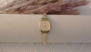 Dainty Gold Vintage Quartz Watch