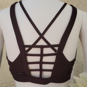 Mondetta strappy sports bra sz L