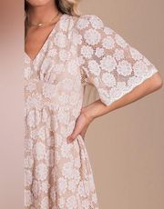 [Bella Ella Boutique] She's So Gorgeous Midi Dress- Size Small in Off White