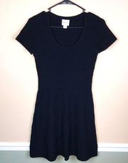 Reiss Women’s Black Stretchy Knit Defined Waist Short Sleeve A-Line Dress