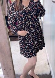 Hayden floral dress with pockets size small