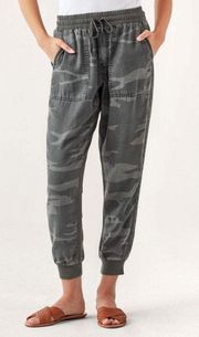 Women’s Lakeside Camo Jogger - S