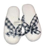 Aeropostale gingham check flip flop slippers