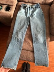 Abercrombie 90’s Straight High Rise Jeans