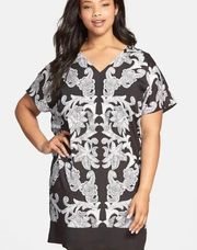 Adrianna Pappel v-neck shift dress in US Size 8