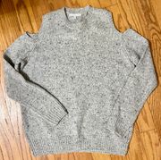 Cold-shoulder  wool sweater size med