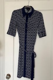 Navy Blue & White Chain Printed Button Down Dress Size 6 EUC