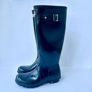 Hunter  Boots Women's Original Tall Gloss Rain Boot Navy Size 7