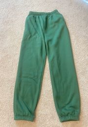 green sweatpants 