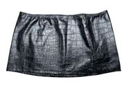 SHEIN: Low-Rise Faux Alligator Mini Skirt