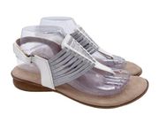 SOUL Naturalizer Women's Jette Flat Sandals White Silver Faux Leather Size 8