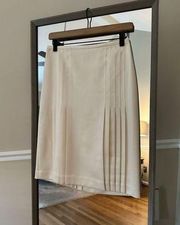 Amanda Smith Size 4 Ivory Pleated Skirt NWT