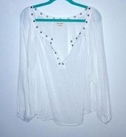 Long sleeve blouse NWOT white with silver detailed geometry neckline