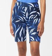 Chico’s Brigitte Blue White Foliage Print Pull On Bermuda Shorts Women’s 12