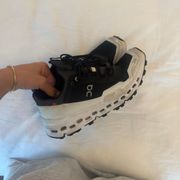 Women’s Sneakers