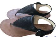 OLIANA VACHETTA Signature Logo Black Leather Thong Sandal Size 8.5