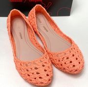 Melissa x Campana neon pink crochet flat sz 8