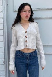 off white cropped sweater sz xs-s