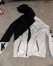 windbreaker