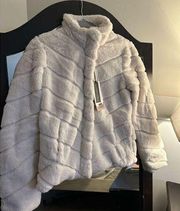 NEW Super Soft CISONO by Cavalini Faux Fur Coat Jacket Vanilla S