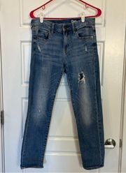 Medium Indigo Wash Distressed Girlfriend Vintage Mid Jeans